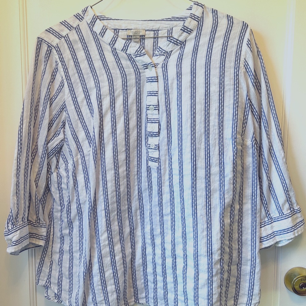 TALBOTS 2X blue white striped blouse fits more like 1X